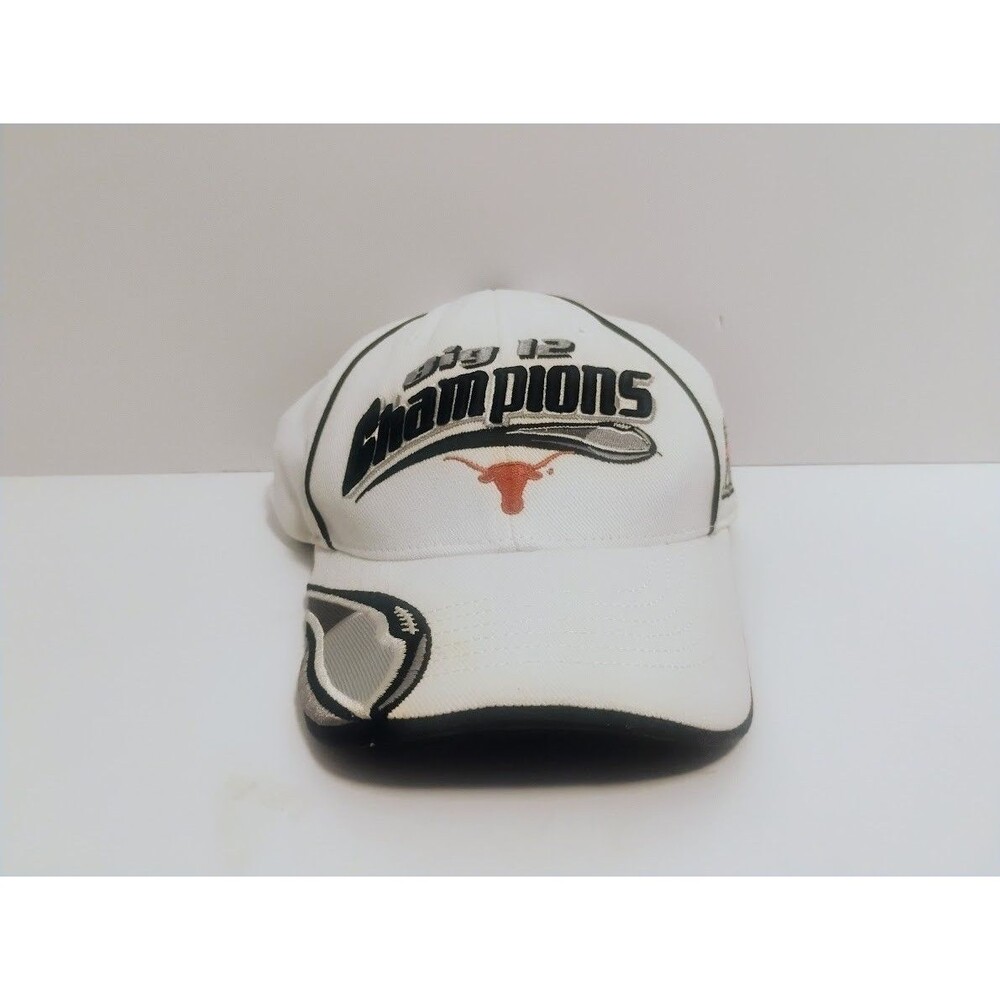 VINTAGE TOP OF THE WORLD 2005 BIG 12 CHAMPIONS TEXAS LONGHORNS STRAPBACK HAT